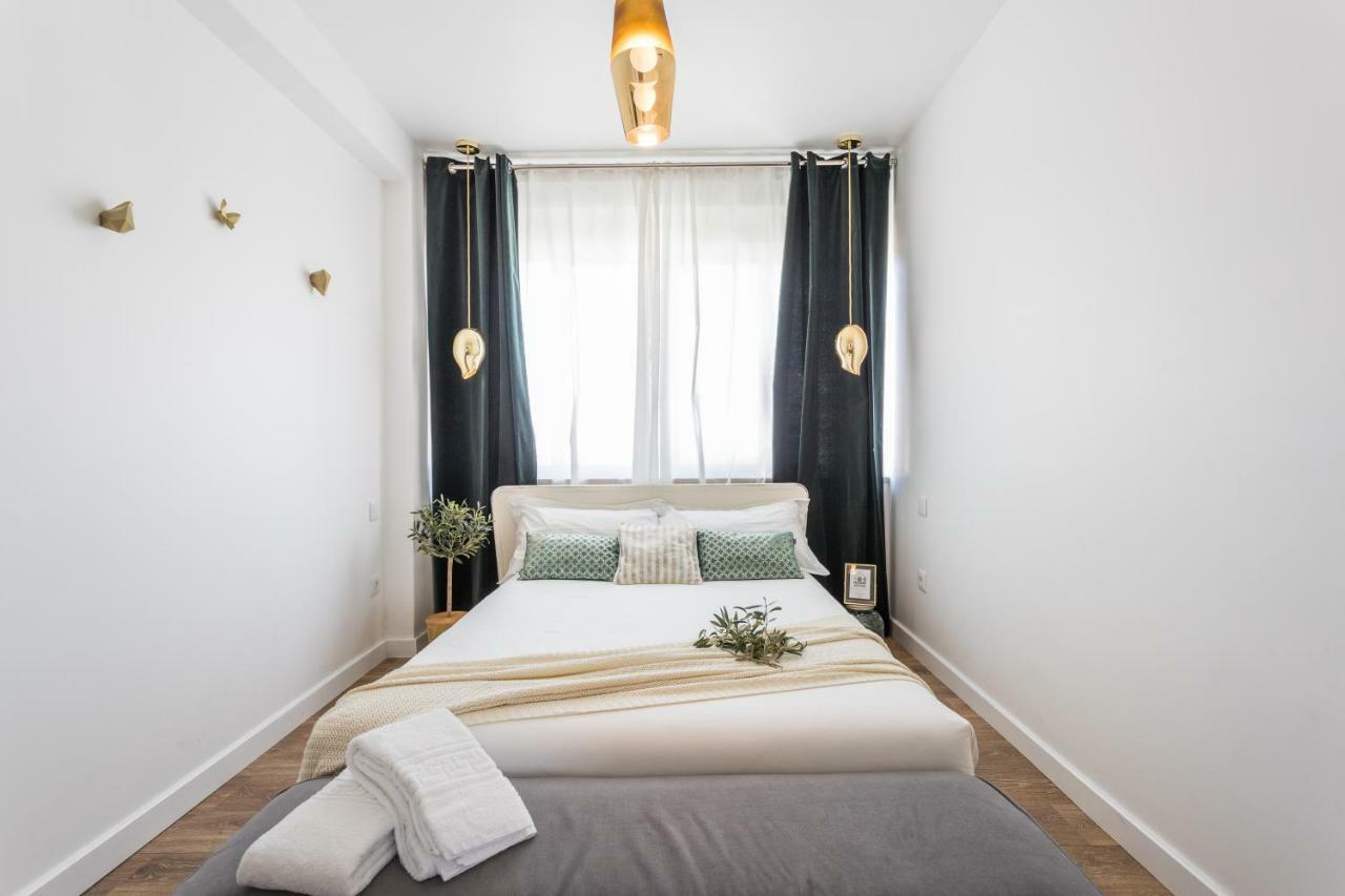 Lisbon Airport Suites Bagian luar foto